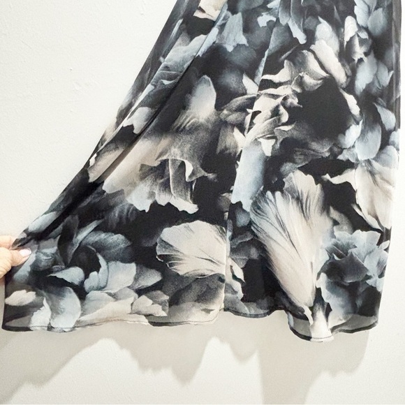 ASTR THE LABEL Women’s Black Gray Floral Pleated Halter Mini Dress Size XS/S - Picture 7 of 10